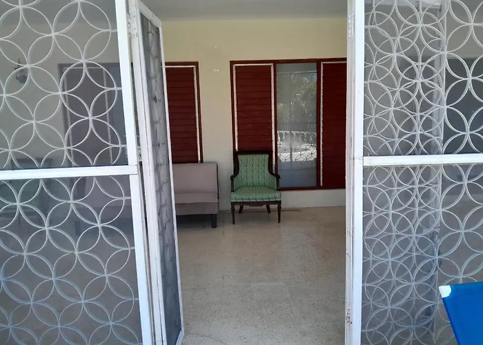 Chinnor-kent Ave Villa Montego Bay