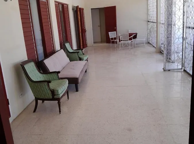 Chinnor-kent Ave Montego Bay