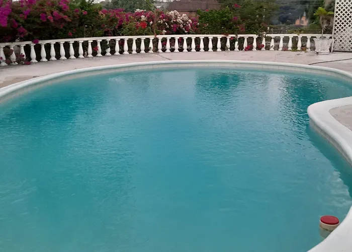 Chinnor-kent Ave Montego Bay